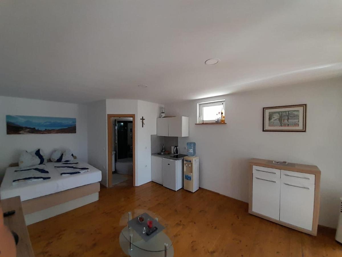 Apartments Tommi 드라말리 외부 사진